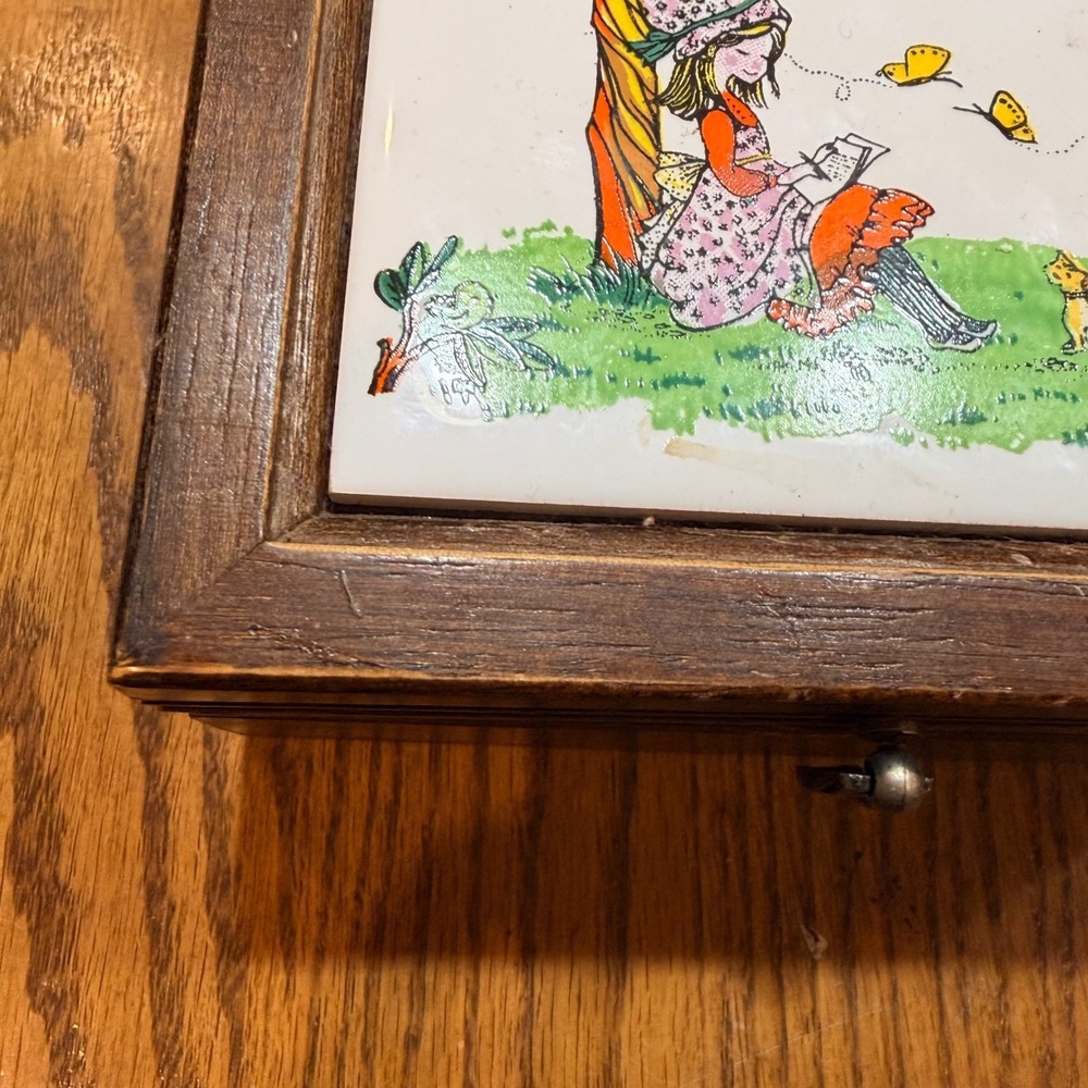 Vintage Wood Trinket Box Ceramic Tile Top Girl Reading Butterflies Cottagecore - Picture 2 of 16